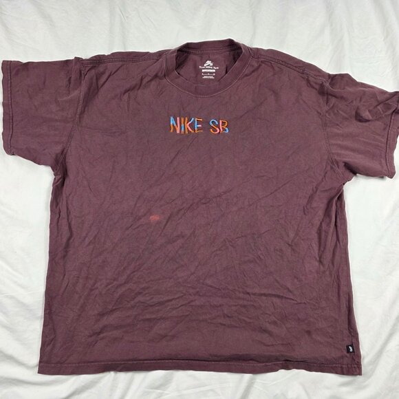 Nike SB Mens Size XL Loose Fit Burgundy Graphic T Shirt Cotton Casual DJ1214-646 - Picture 1 of 11